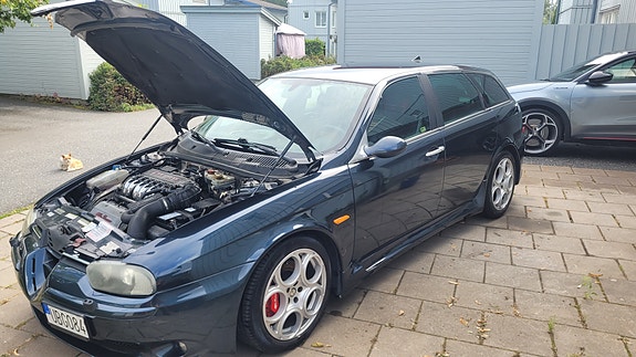 Alfa Romeo 156 3 of 13
