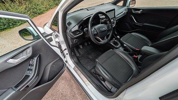Ford Fiesta 7 of 11