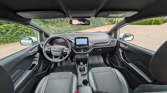 Ford Fiesta 6 of 11