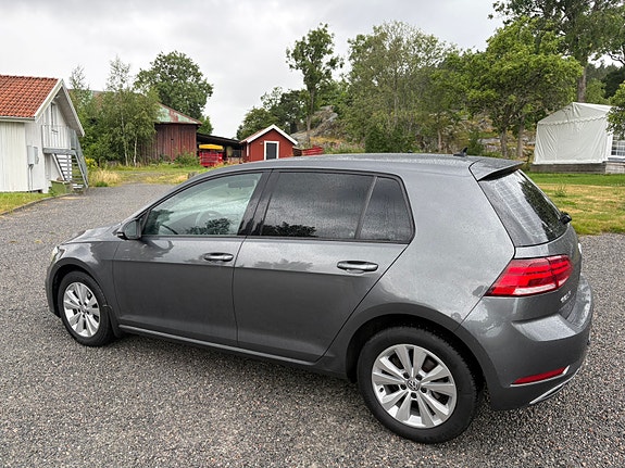 Volkswagen Golf VII 4 of 5