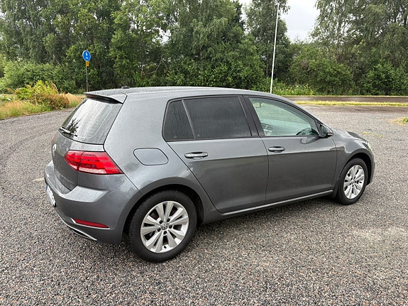 Volkswagen Golf VII 3 of 5