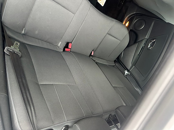 Renault Megane III 6 of 9