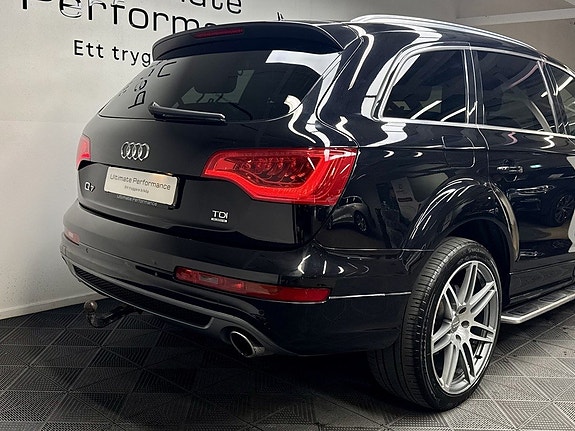 Audi Q7 6 of 23