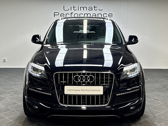 Audi Q7 7 of 23