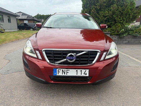 Volvo XC60 5 of 5