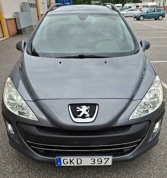 Peugeot 308 SW 6 of 17