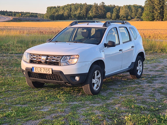 Dacia Duster 2 of 10
