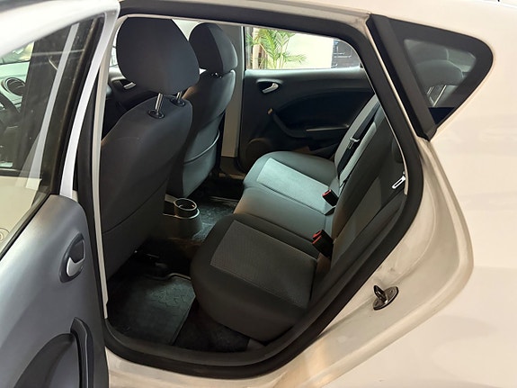 Seat Ibiza 12 of 12