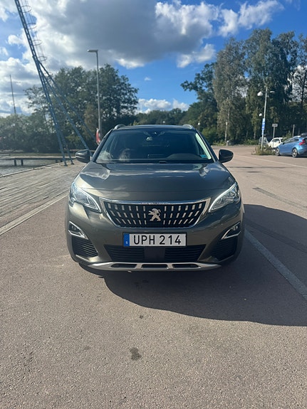 Peugeot 3008 8 of 9