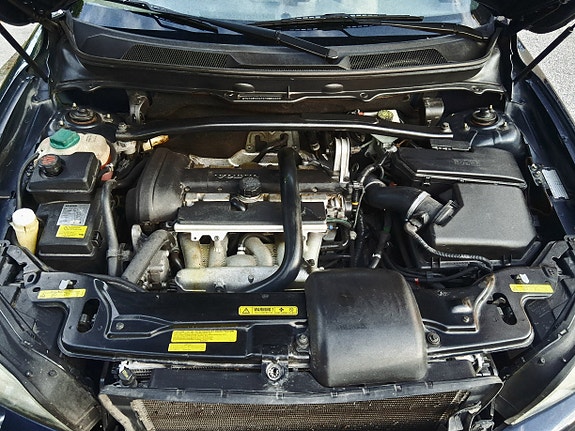 Volvo XC90 21 of 21