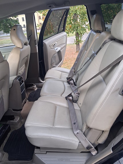 Volvo XC90 16 of 21