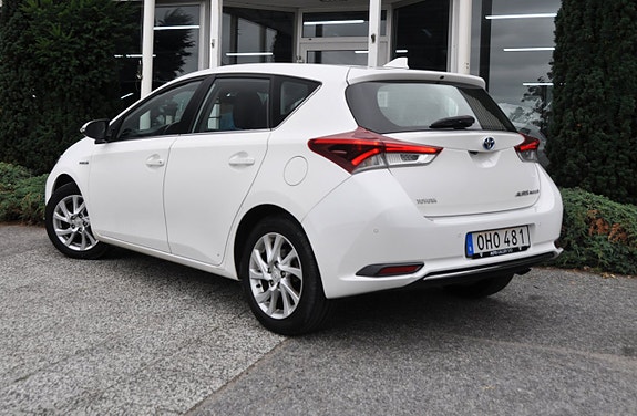 Toyota Auris 4 of 11