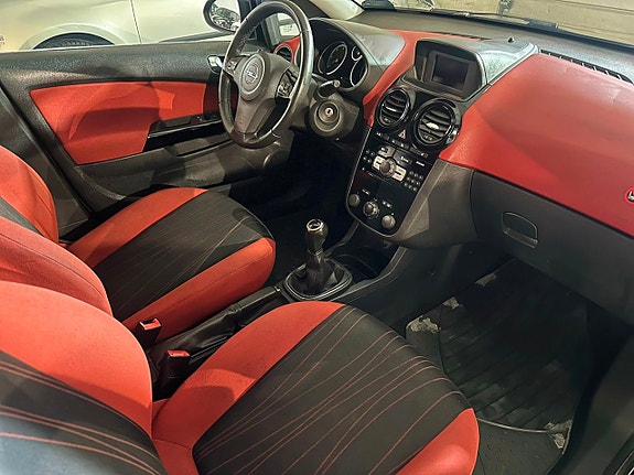 Opel Corsa 7 of 12