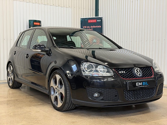Volkswagen Golf I 2 of 5