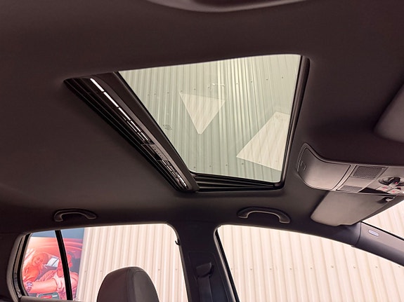Volkswagen Golf V 15 of 15