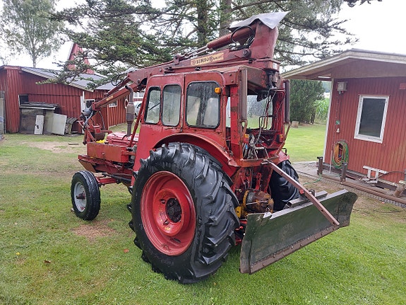 Volvo BM 350 3 of 3