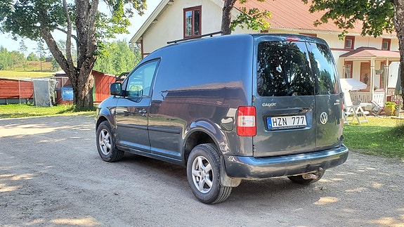 Volkswagen Caddy 4 of 5