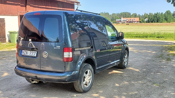 Volkswagen Caddy 5 of 5