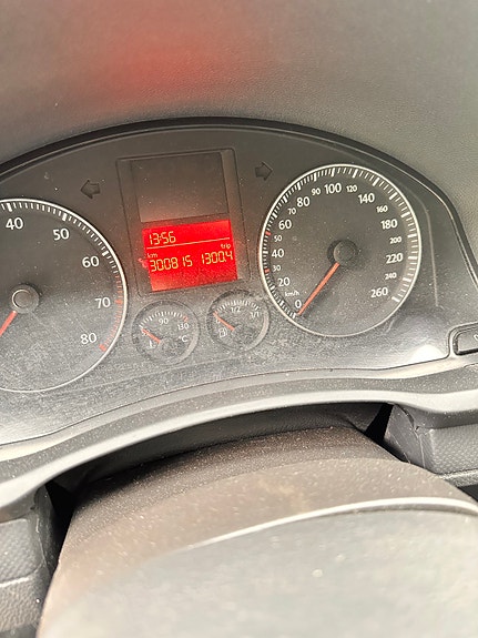 Volkswagen Golf V 4 of 4