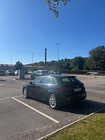 Audi A3 4 of 15