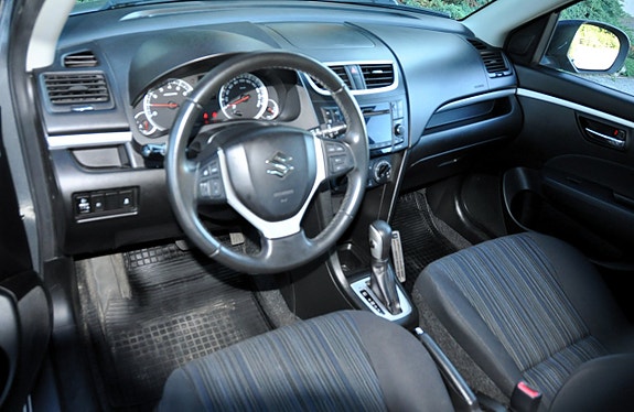 Suzuki Swift 7 of 10