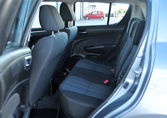 Suzuki Swift 10 of 10