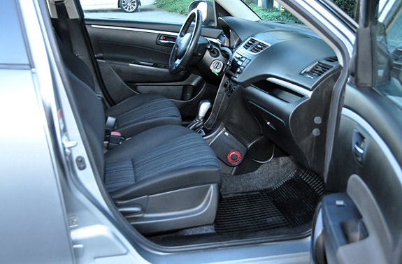 Suzuki Swift 9 of 10