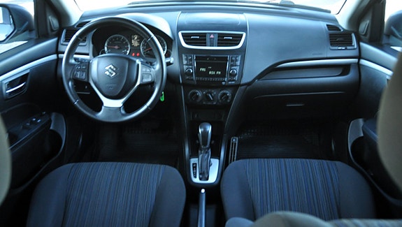 Suzuki Swift 8 of 10