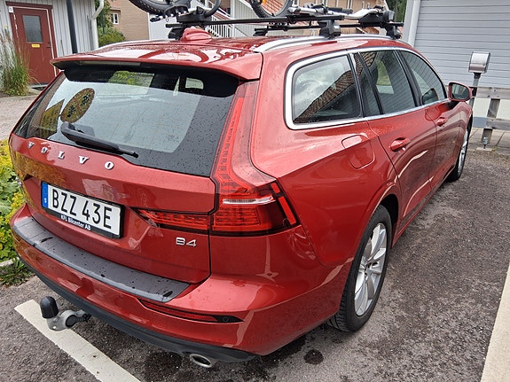Volvo V60 3 of 4