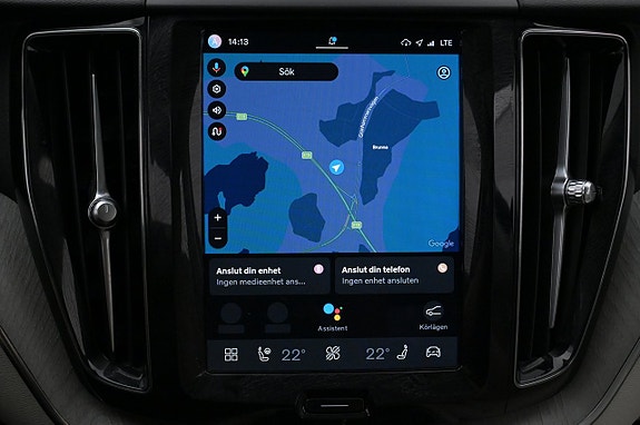Volvo XC60 13 of 27