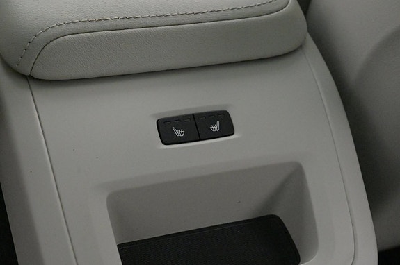 Volvo XC60 21 of 27