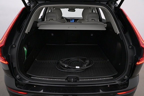 Volvo XC60 24 of 27