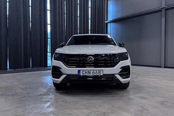 Volkswagen Touareg 9 of 23