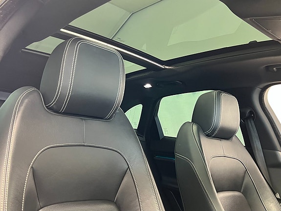 Jaguar F-PACE 20 of 30