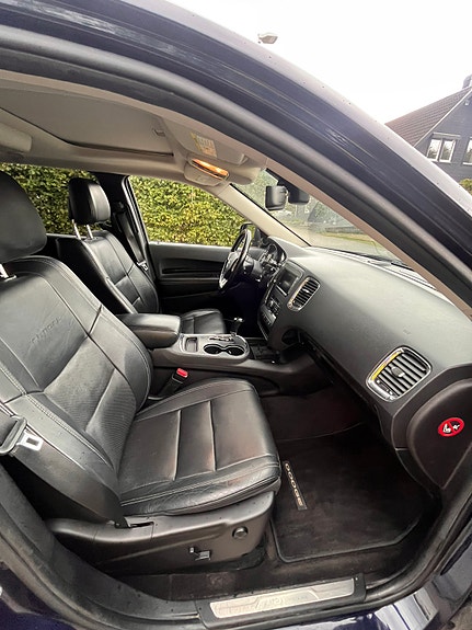 Dodge Durango 8 of 18