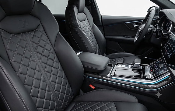 Audi Q8 6 of 6