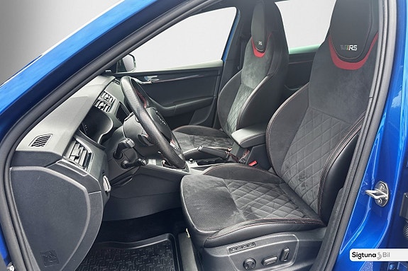Skoda Octavia 14 of 27