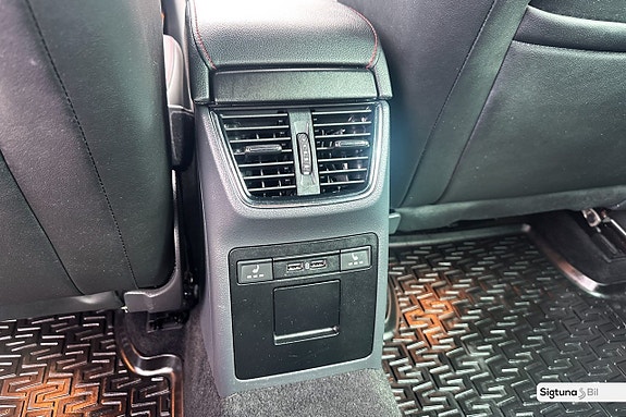 Skoda Octavia 17 of 27