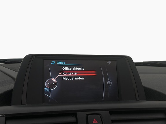 BMW 220i 17 of 30