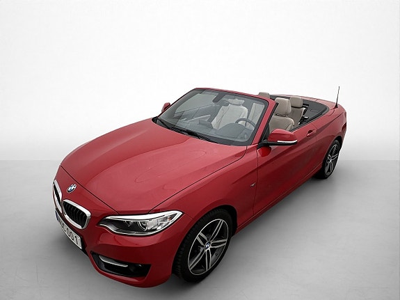 BMW 220i 28 of 30