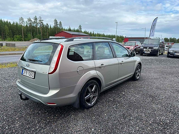 Ford Focus 3 of 5