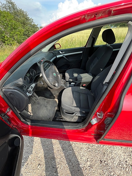 Skoda Octavia 6 of 8