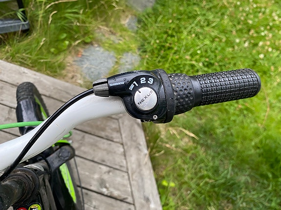 Product image 9 of 9