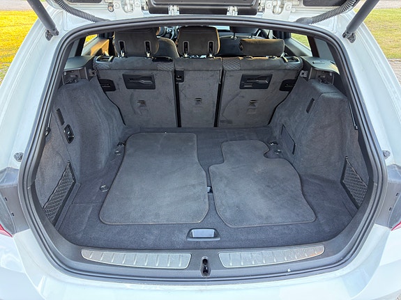 BMW 320d 11 of 12