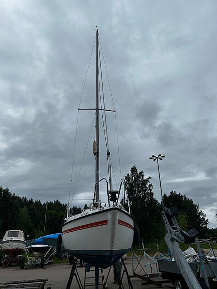 Maxi 77 8 of 17