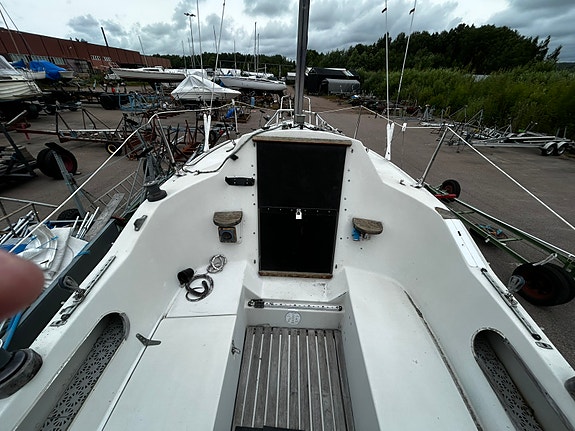 Maxi 77 7 of 17