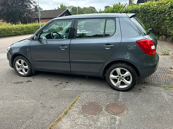 Skoda Fabia 3 of 5