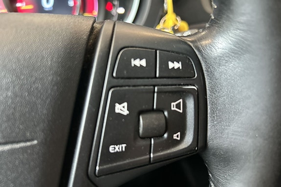 Volvo V40 22 of 27