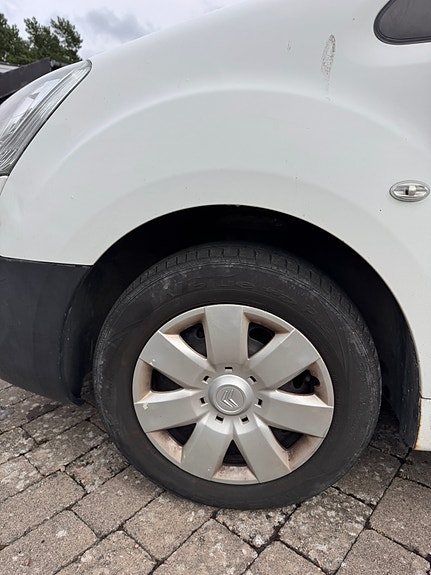 Citroen Berlingo 14 of 21
