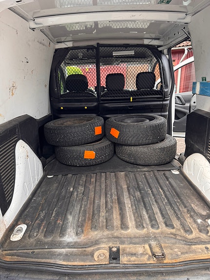 Citroen Berlingo 11 of 21